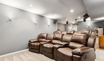 24769 STONE PILLAR Dr, Aldie, VA 20105