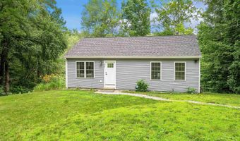 361 Long Shores Dr, Barrington, NH 03825