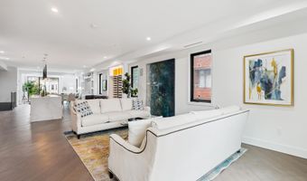 304 K St NE 2PH, Washington, DC 20002