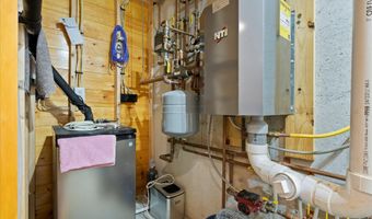 94 Chase Brook Dr, Alexander, ME 04694