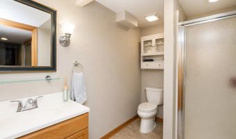 3412 Ontario St, Ames, IA 50014