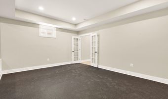 10700 ALLOWAY Dr, Potomac, MD 20854