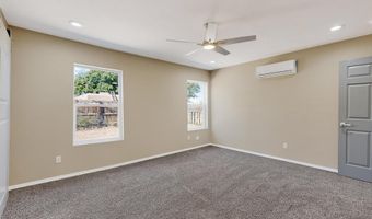 1135 Lillie Dr, Bosque Farms, NM 87068