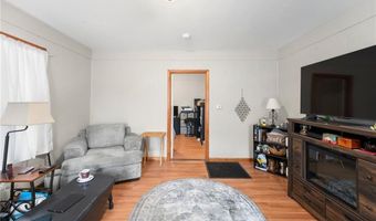 129 Cleveland St, Central Falls, RI 02863