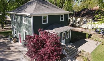 709 N St, Aurora, NE 68818