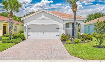 2113 Summersweet Dr, Alva, FL 33920