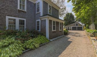 4259 Main St, Barnstable, MA 02630