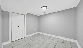 6607 S Oakley Ave, Chicago, IL 60636