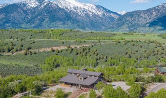 440 STRAWBERRY HILLS Dr, Bedford, WY 83112