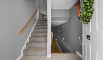 17 Plant St, Cumberland, RI 02864