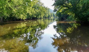 Canebrake Road, Abingdon, VA 24210