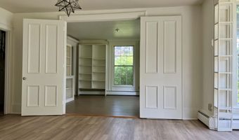 59 Cedar St, Belfast, ME 04915