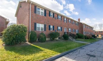 70 Carroll Ave 510, Newport, RI 02840