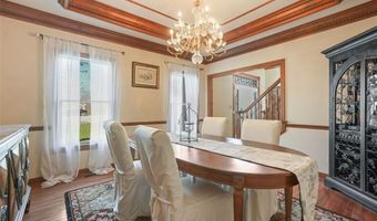6 River Bluff Ct, Augusta, MO 63332