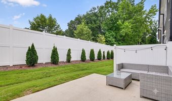 8952 Kennebec Crossing Dr, Angier, NC 27501