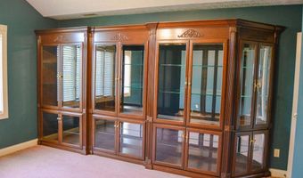 166 Castleton Dr, Bardstown, KY 40004