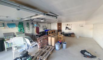 304 78th St, Avalon, NJ 08202