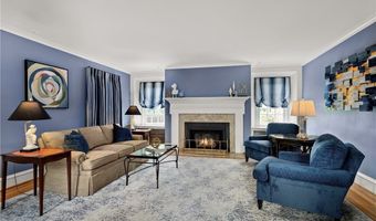636 Lebrun Rd, Amherst, NY 14226