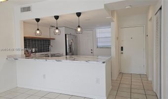 20200 NE 29th Ct N213, Aventura, FL 33180
