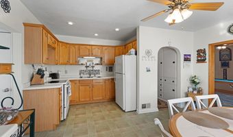 710 Washington St, Algoma, WI 54201