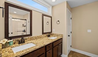 1206 NW Abbie Dr, Ankeny, IA 50023