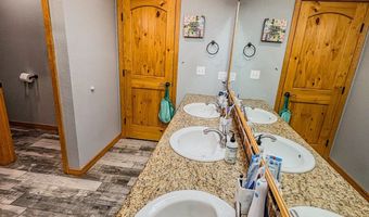 2279 E Decker Dr, Atoka, OK 74525