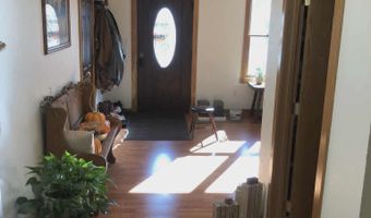 313 E 3rd St, Arthur, IA 51431