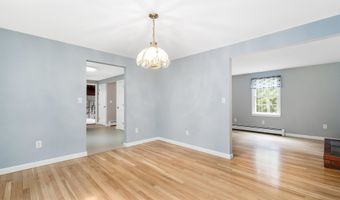 5 Austin Rd, Amherst, NH 03031