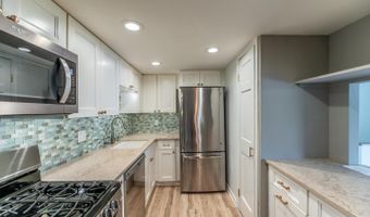 322 OLD FORGE Xing 322, Devon, PA 19333