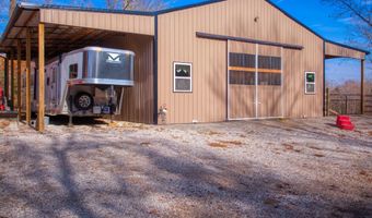 250 Briar Point Rd, Allardt, TN 38504