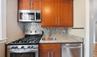 26 S OLD GLEBE Rd 203-B, Arlington, VA 22204