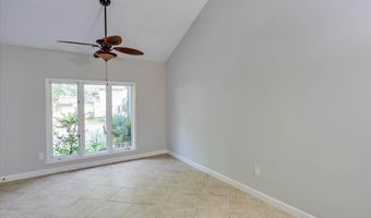 200 Woodgreen Dr #2, Madison, MS 39110
