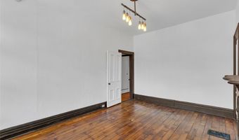 2322 Sarah St, Airville, PA 15203