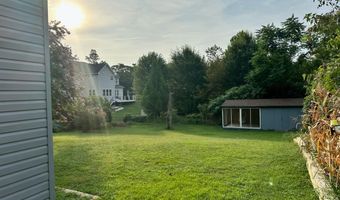 4617 N CHAMBLISS St, Alexandria, VA 22312