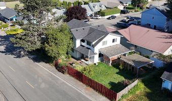 17305 BLUEBERRY Dr, Brookings, OR 97415