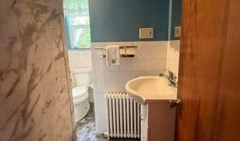 1388 Midline Rd, Amsterdam, NY 12010