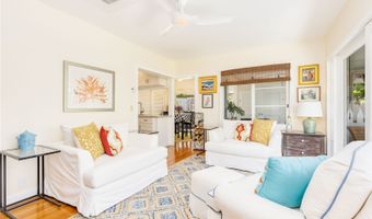 811 Maluniu Ave, Kailua, HI 96734