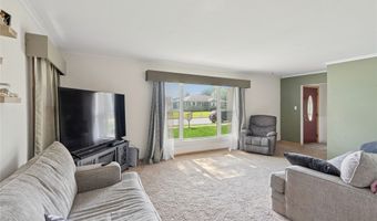 106 NW Scott St, Ankeny, IA 50023