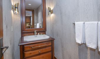 100 E Thomas Place Unit 2051-Week 7 2051-Week 7, Beaver Creek, CO 81620