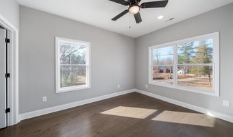 50 DEER PATH Dr, Adamsville, TN 38310