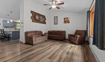 1433 W ROSELAWN Dr, Appleton, WI 54914