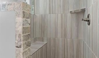5803 Hyde Park, Bentonville, AR 72713