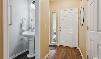 12805 SW NIGHT HERON Ln 102, Beaverton, OR 97007