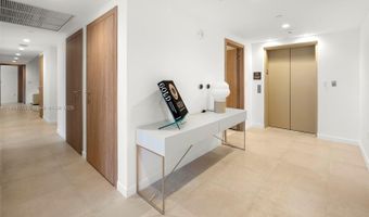 1135 103 606, Bay Harbor Islands, FL 33154