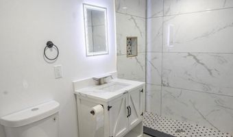 3905 8TH St, Baltimore, MD 21225