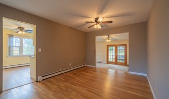 20 High Point Ter, Alloway, NJ 07461