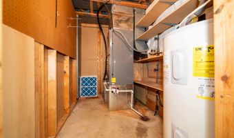 7814 WENDY RIDGE Ln, Annandale, VA 22003