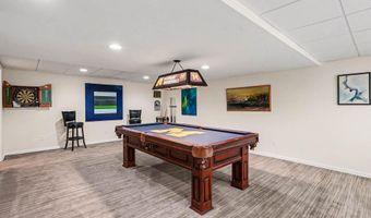 567 Ivyland St, Ann Arbor, MI 48108