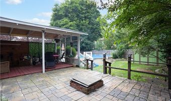 13 Blackstone St, Cumberland, RI 02864