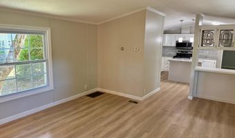 28 Airport Rd, Coventry, RI 02816